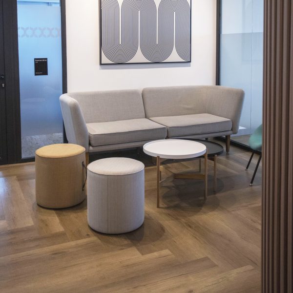 Piso autoposante Nordic - Shaw Contract - La europea